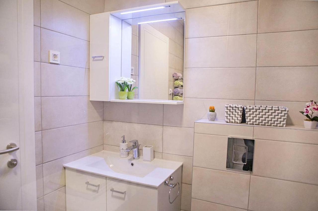 Apartment Sweet Daisy With Parking Zadar Zewnętrze zdjęcie