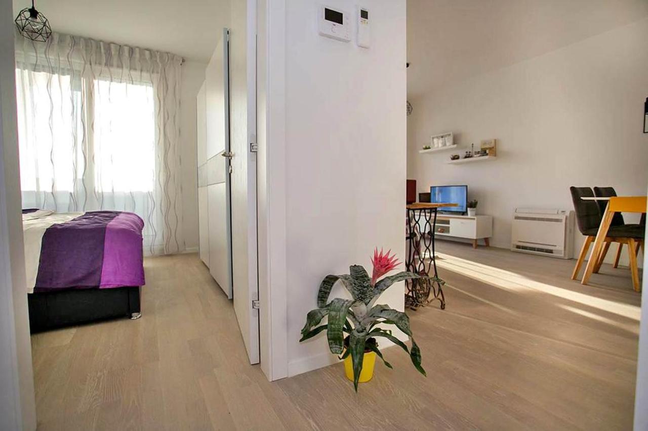 Apartment Sweet Daisy With Parking Zadar Zewnętrze zdjęcie